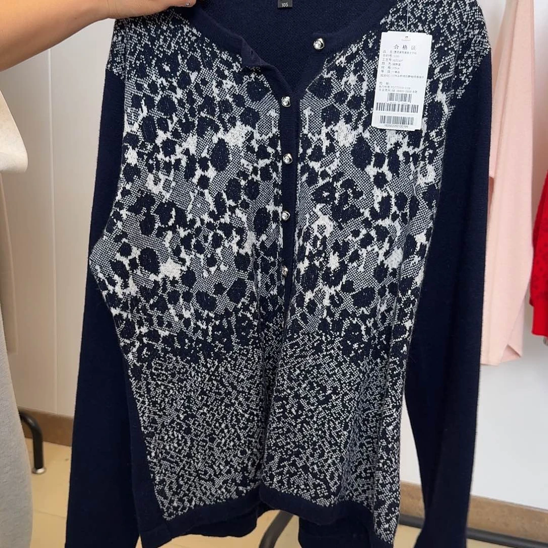 女士纯羊绒衫开衫105码100