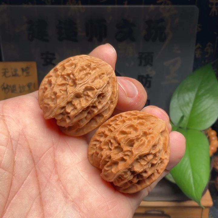 文玩核桃吊坠苹果园35全品