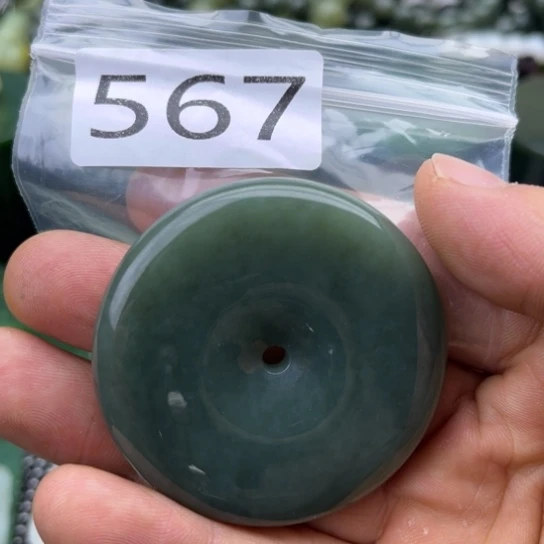 和田玉未镶嵌珠宝半成品