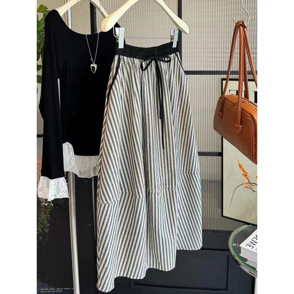 颜值拉满！太好看了!时尚高腰显瘦垂感裙子气质黑白条纹a字半身裙