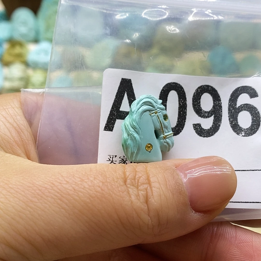 绿松石未镶嵌绿松石配饰定制