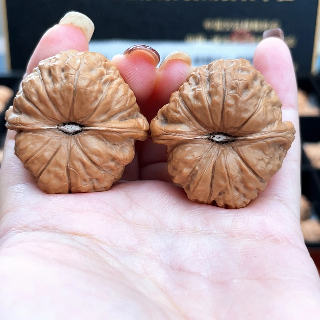 把件文玩核桃荔*38超精深凹底➕近正已手工打底3805