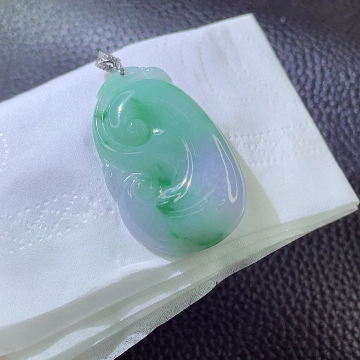 定制翡翠18K金镶嵌翡翠