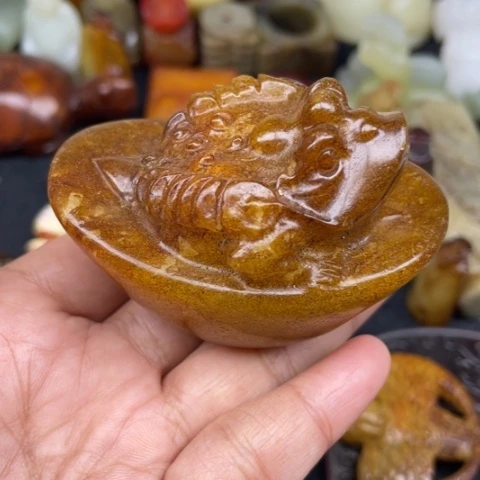 蛇纹石玉未镶嵌颈饰40
