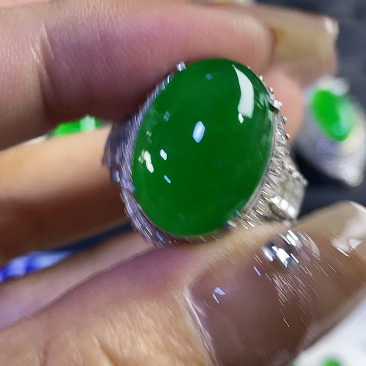 D***8定制翡翠未镶嵌5366666666669