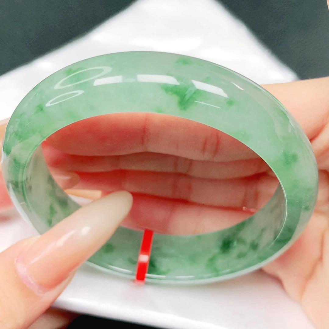 翡翠未镶嵌手镯57