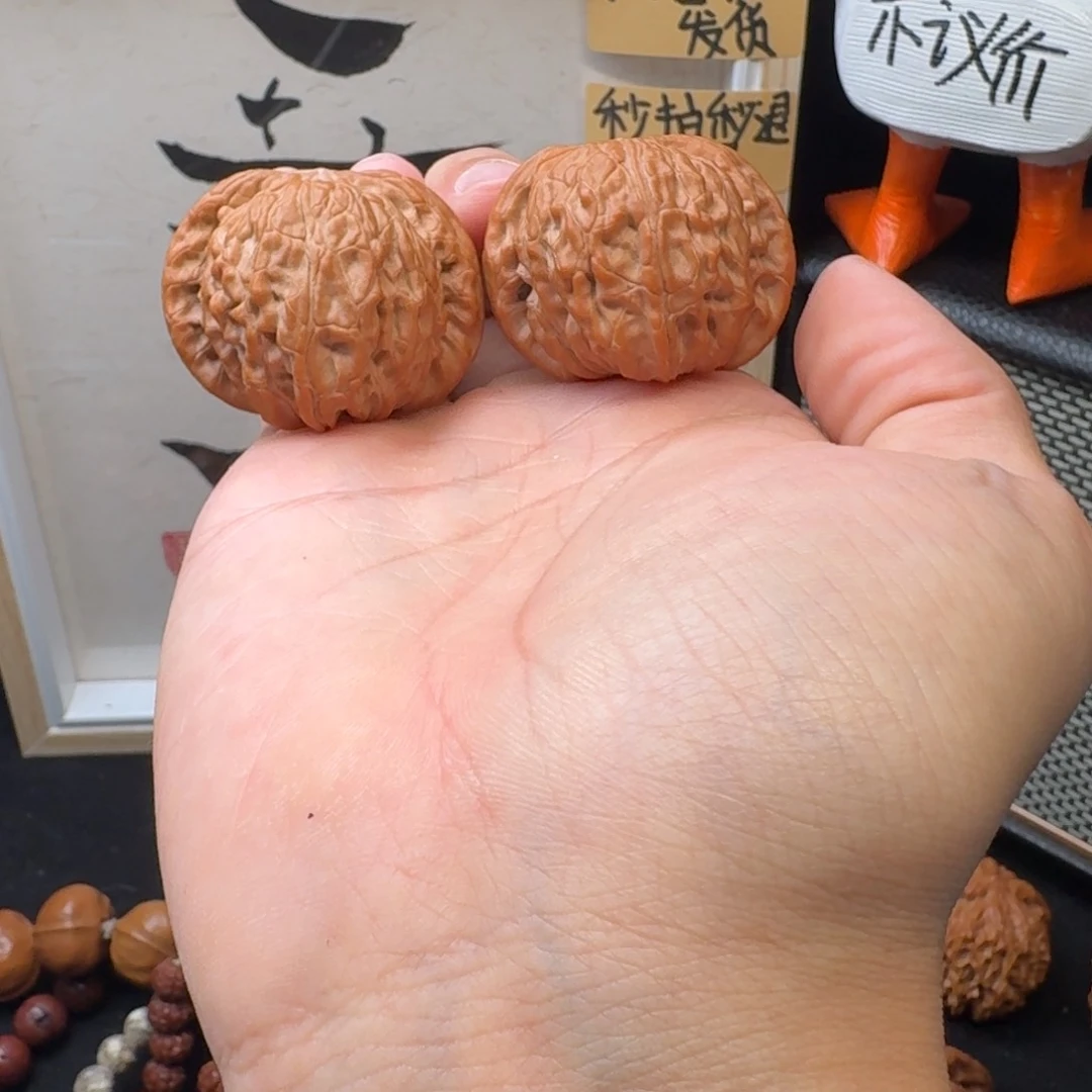 文玩核桃吊坠4144正磨