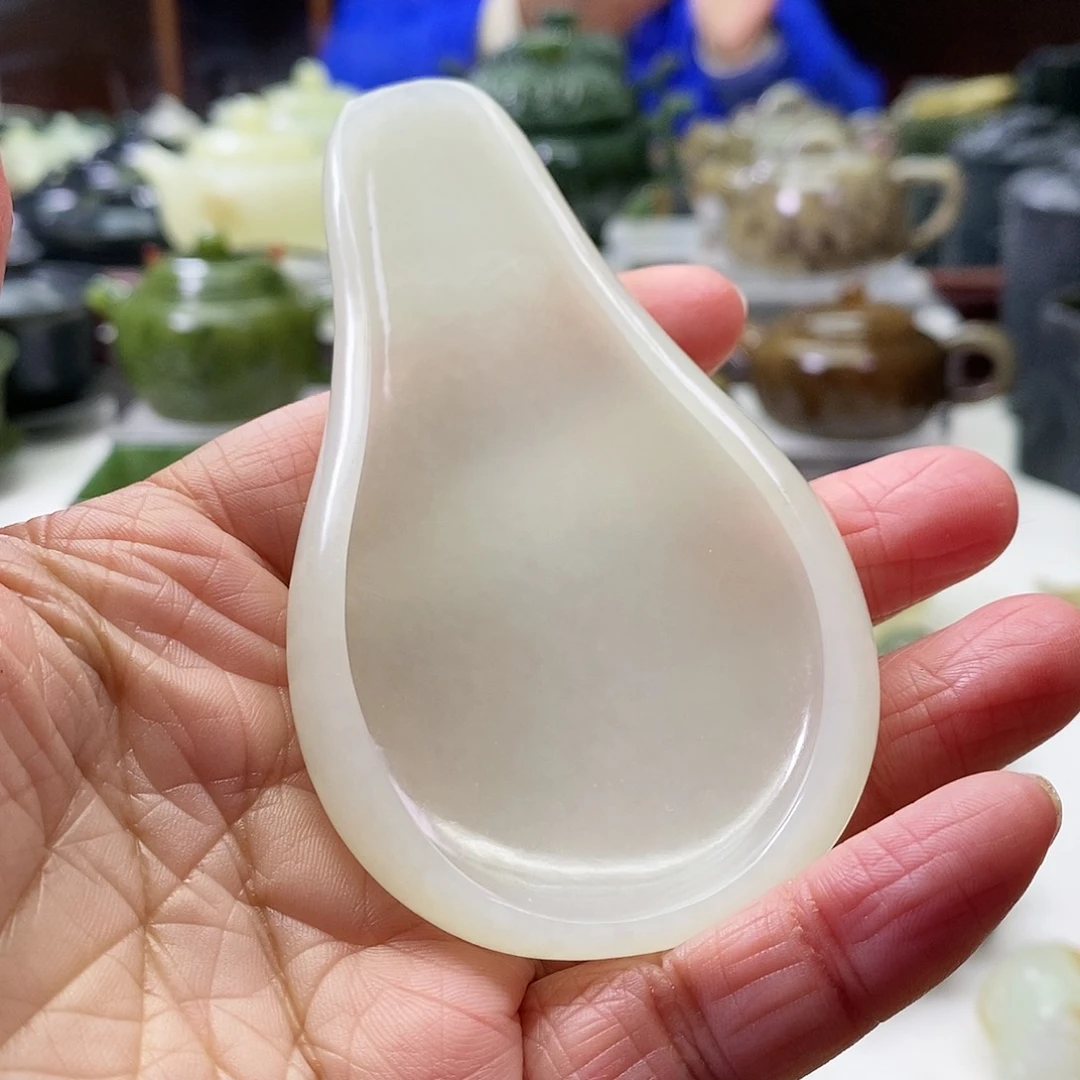 和田玉茶则未镶嵌