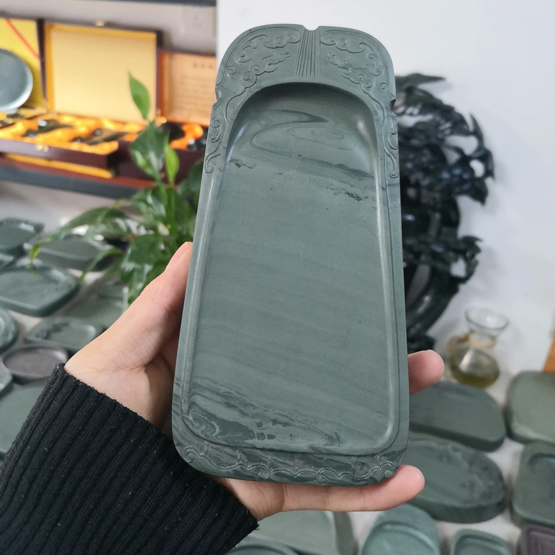 甘肃洮砚水泉老坑纯净无暇古琴砚尺寸16.4*8*26