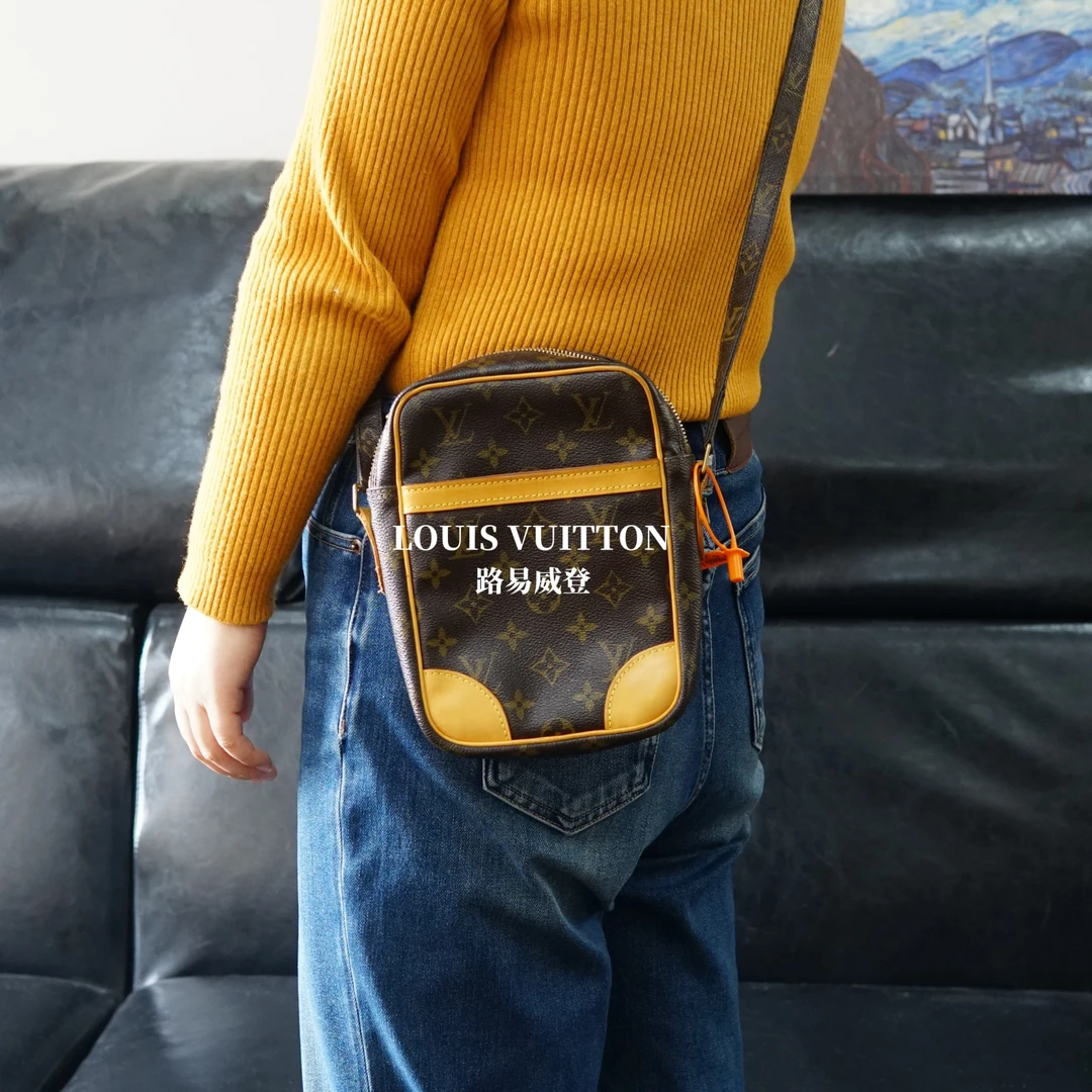 95新 LouisVuitton/路易威登 LV/竖版单层相机包/yx05830002/0002