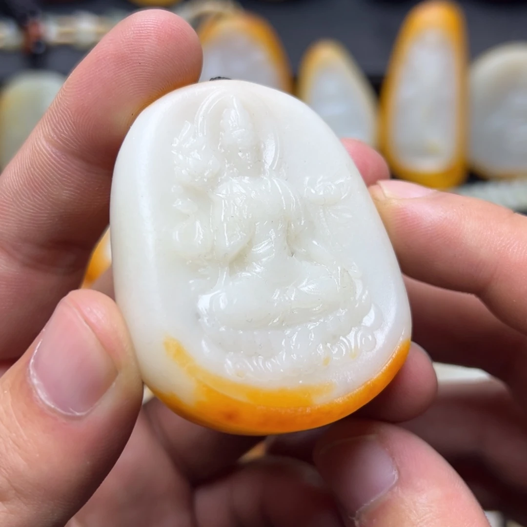 和田玉未镶嵌挂件