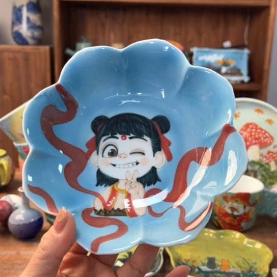 炉景德镇釉下手绘陶瓷 