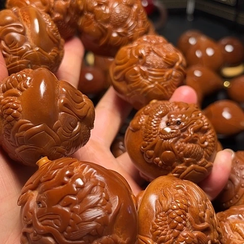 给***o手串/手链橄榄核玉华4.4龙财