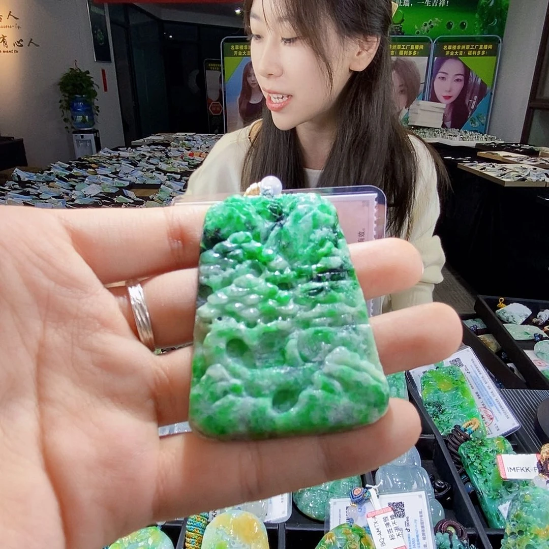 颈饰未镶嵌翡翠翡翠