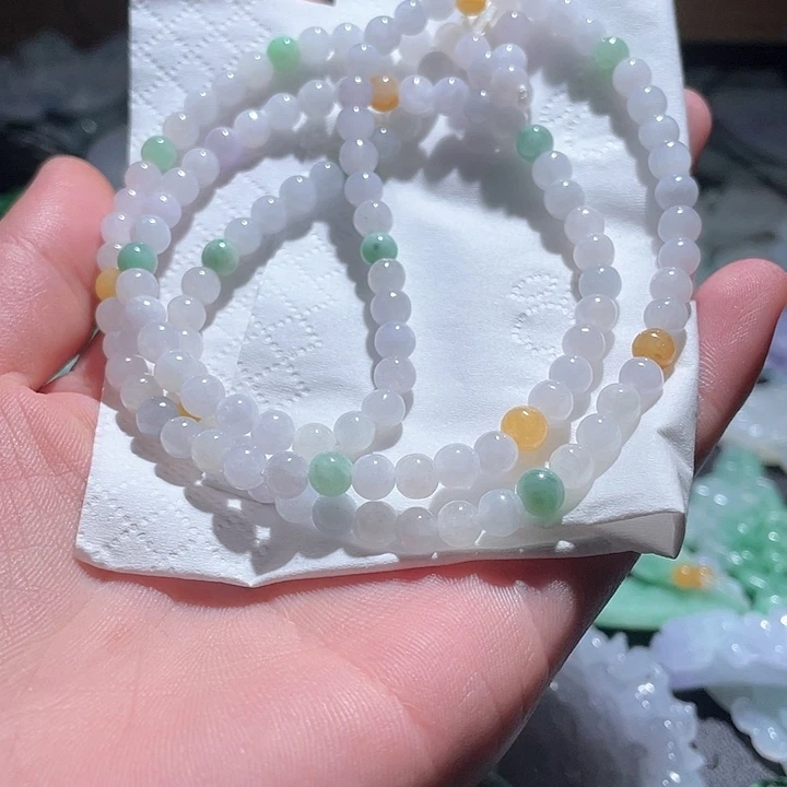 翡翠未镶嵌颈饰天