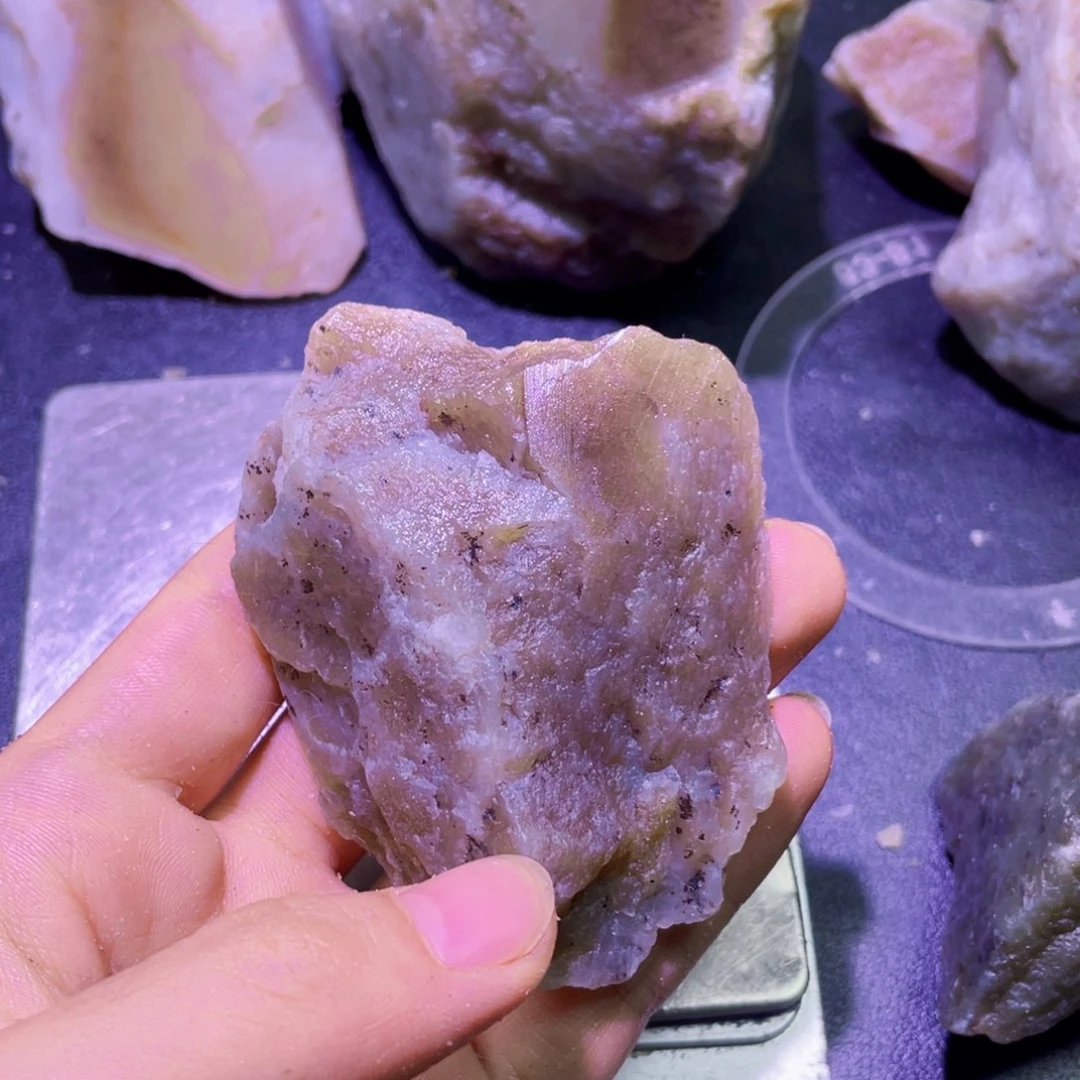 未镶嵌和田玉珠宝半成品
