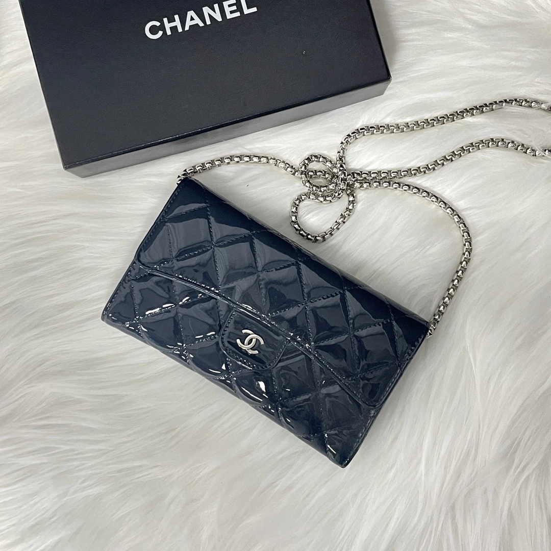 95新 Chanel/香奈儿 香奈儿漆皮蓝色长款钱包