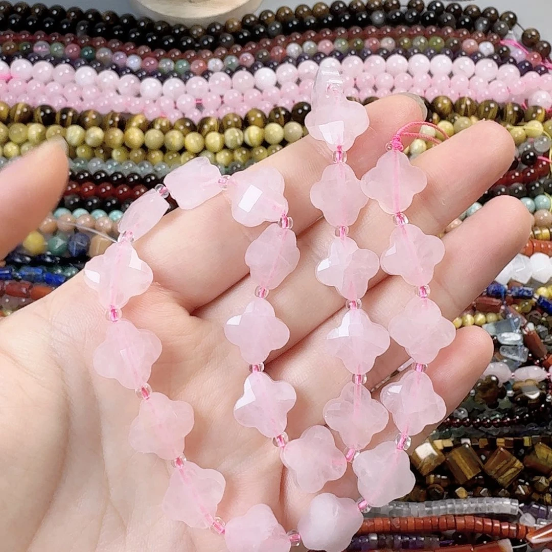 玛瑙/玉髓未镶嵌珠宝半成品粉水晶四叶草一条