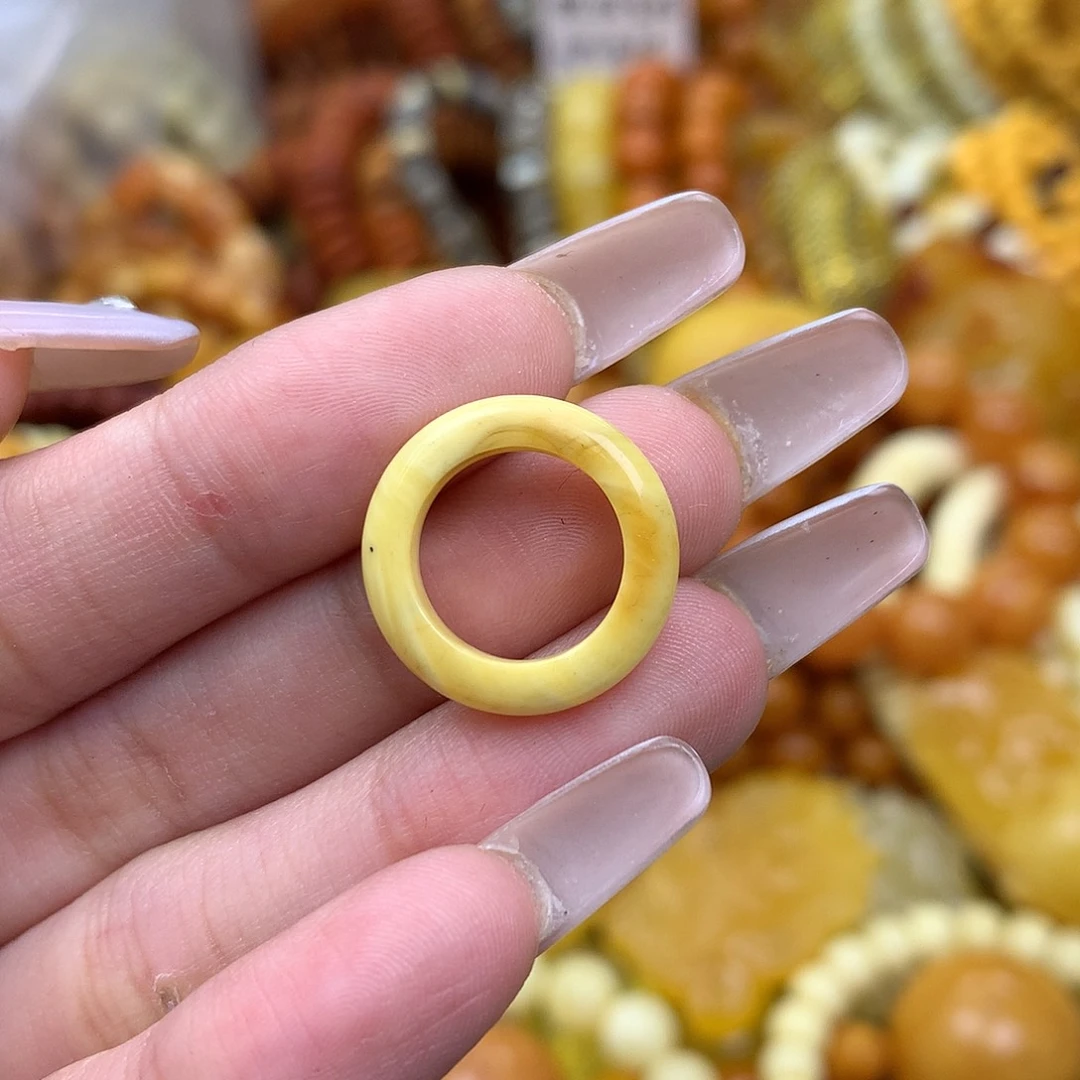 琥珀未镶嵌珠宝奇石