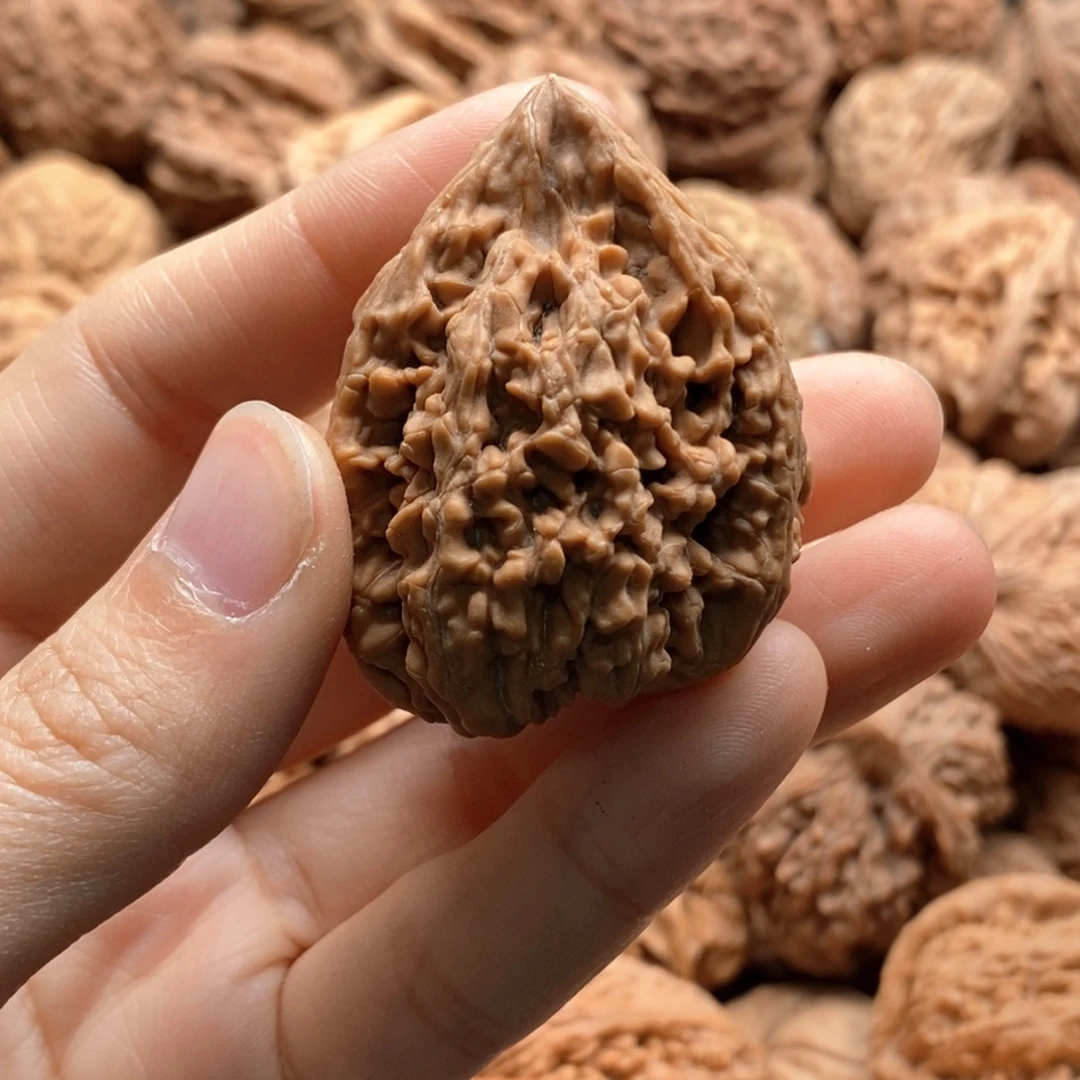 l***W核桃定制商品不退不换