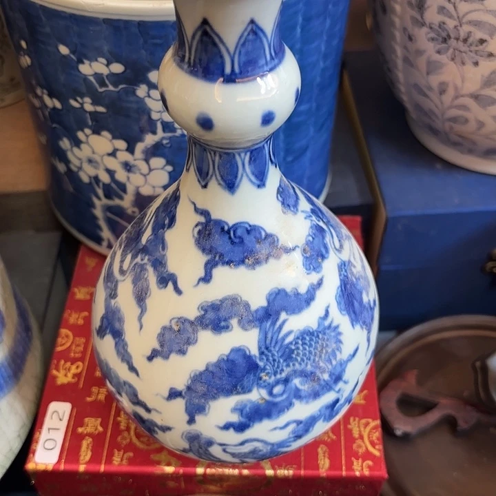 用***华陶瓷摆件不固定一件