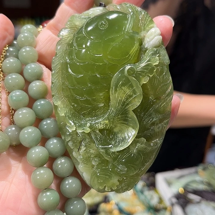未镶嵌岫玉毛衣链