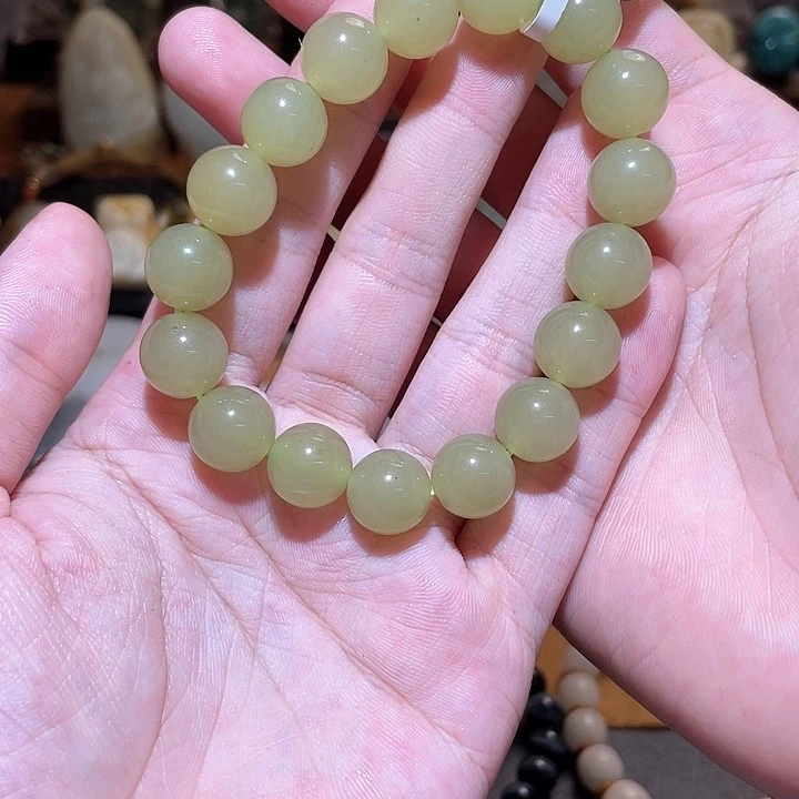 颈饰未镶嵌和田玉手串