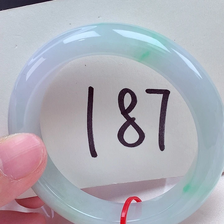 翡翠未镶嵌手镯翡翠