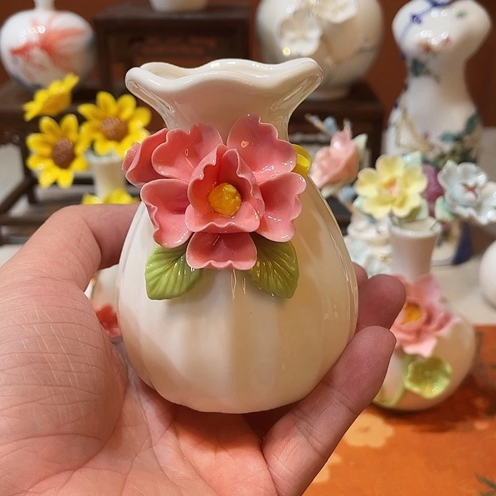 其他手工陶瓷精致摆件