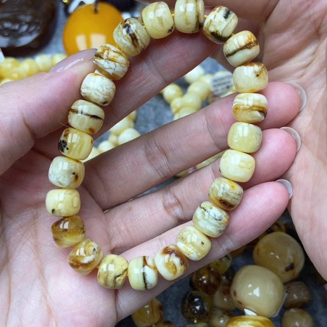琥珀未镶嵌珠宝奇石34