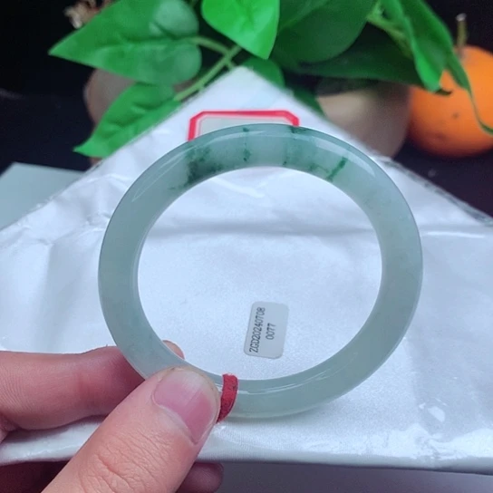 翡翠手镯未镶嵌圆条031