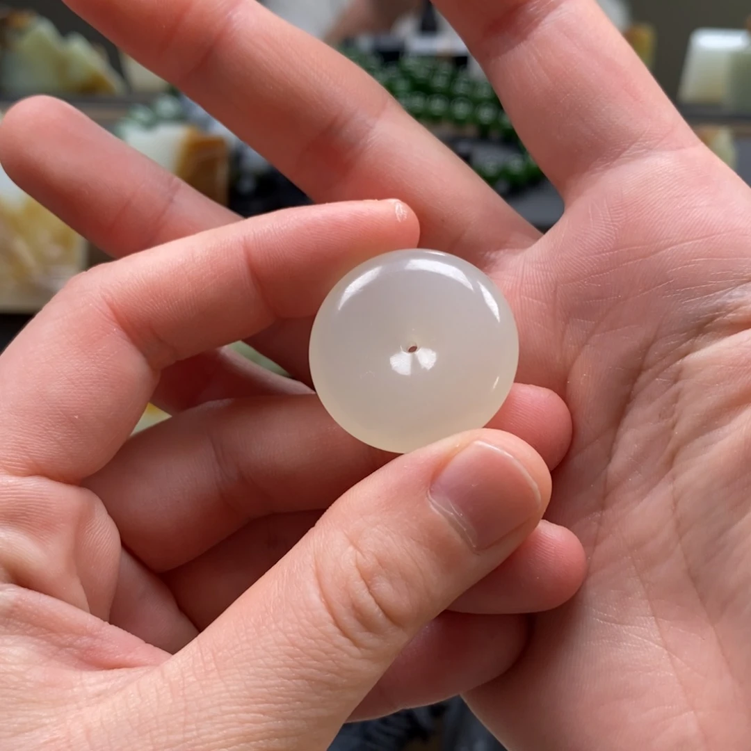 未镶嵌和田玉挂件