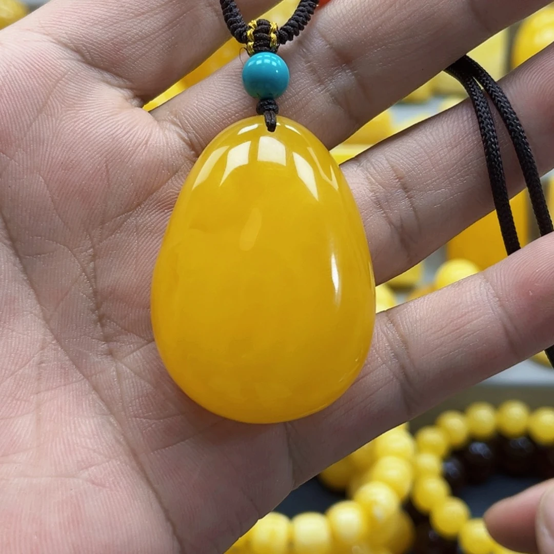 蜜蜡未镶嵌珠宝奇石