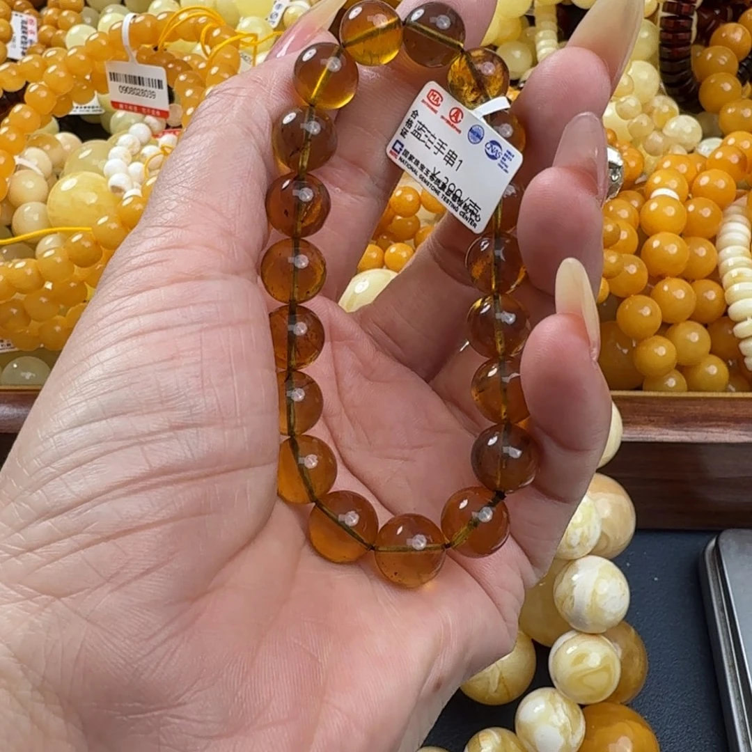 琥珀未镶嵌珠宝奇石