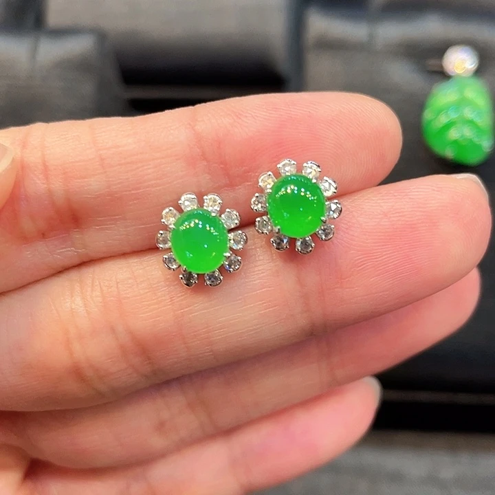 定制翡翠未镶嵌蛋面