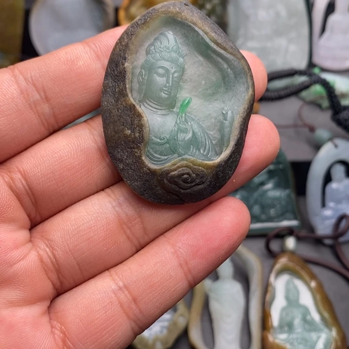定制翡翠未镶嵌翡翠