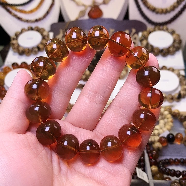 琥珀未镶嵌裸石16+豆油红一级漏