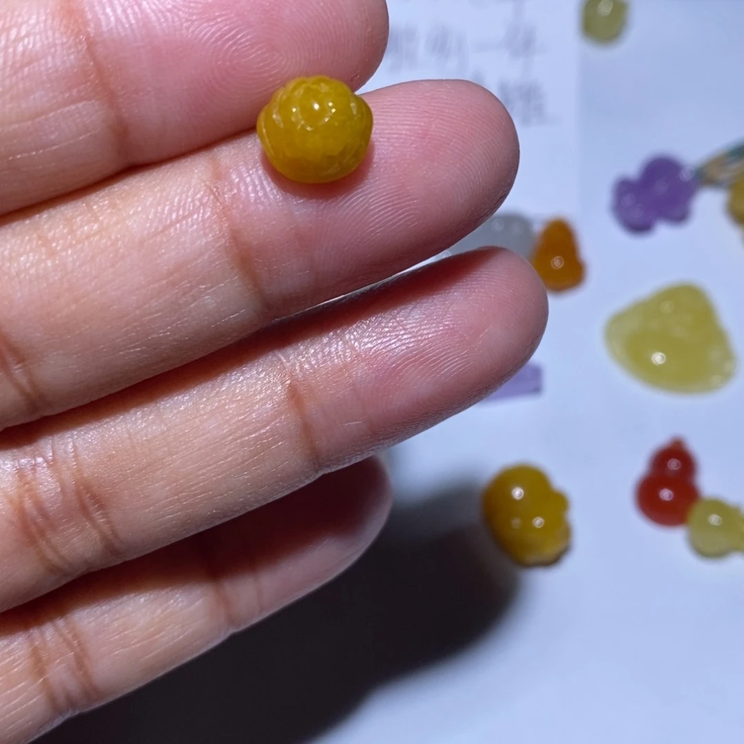 颈饰未镶嵌翡翠1