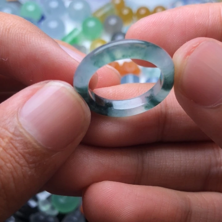 未镶嵌定制翡翠挂件