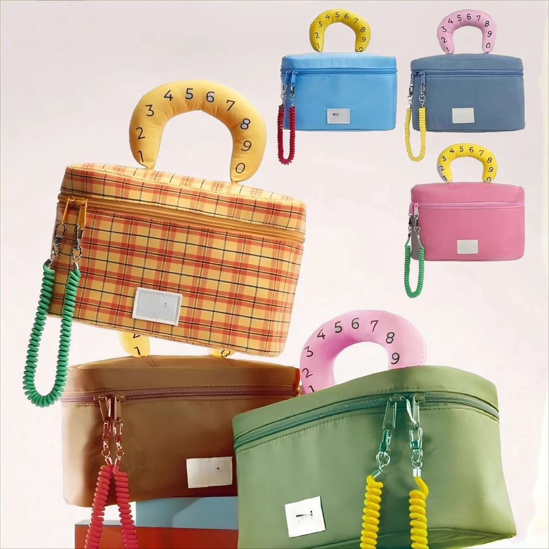 网红爆款化妆包女高级感撞色洗漱旅行包可爱便携化妆分区收纳包pp