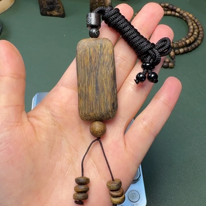 沉香手把件海南白棋树心油老料7.5克