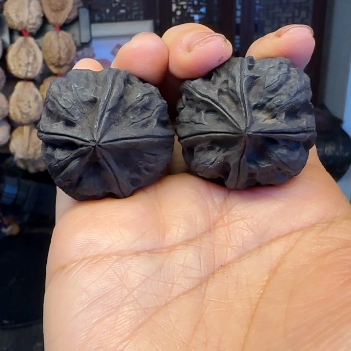 吊坠文玩核桃五棱刻尖