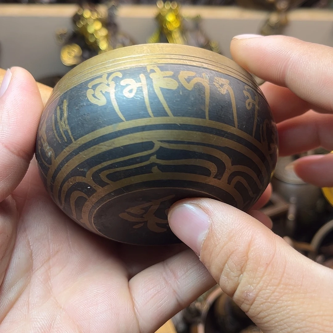 精美铜器工艺品等