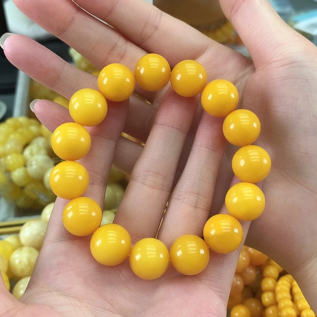 e***_未镶嵌琥珀裸石鸡油黄14