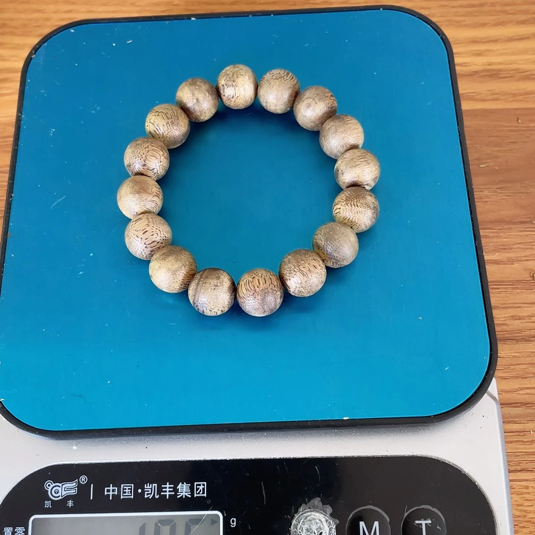 沉香木手串好**生卡13手串