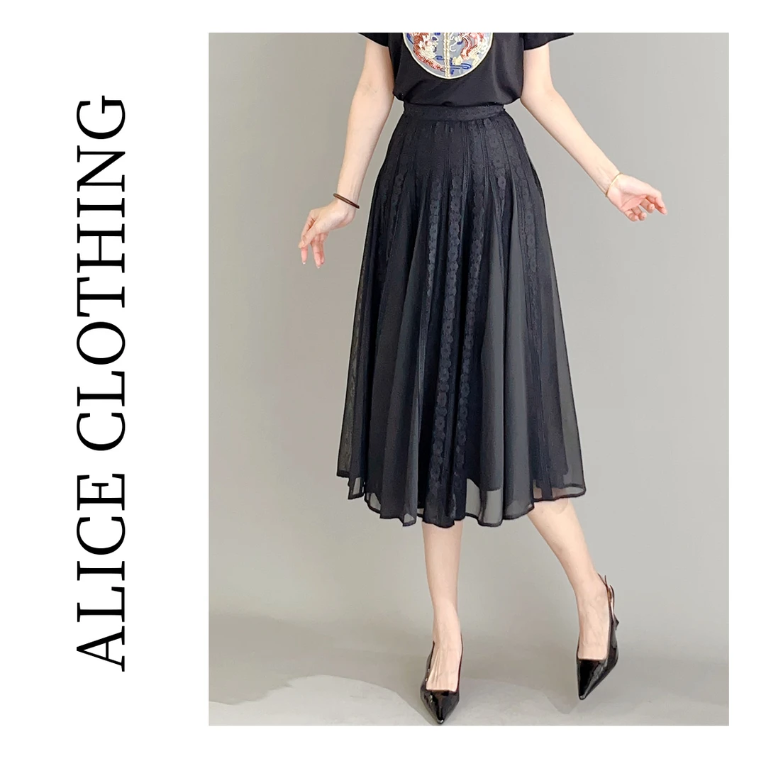 5 alicelulu“一帘幽梦”蕾丝半裙网纱拼接柔美动人S621383T