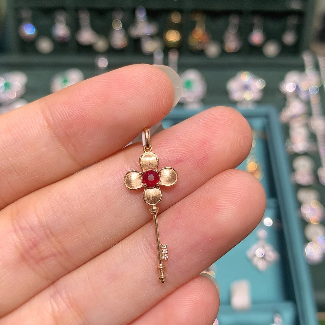 吊坠(不含链)18K金镶嵌红宝石