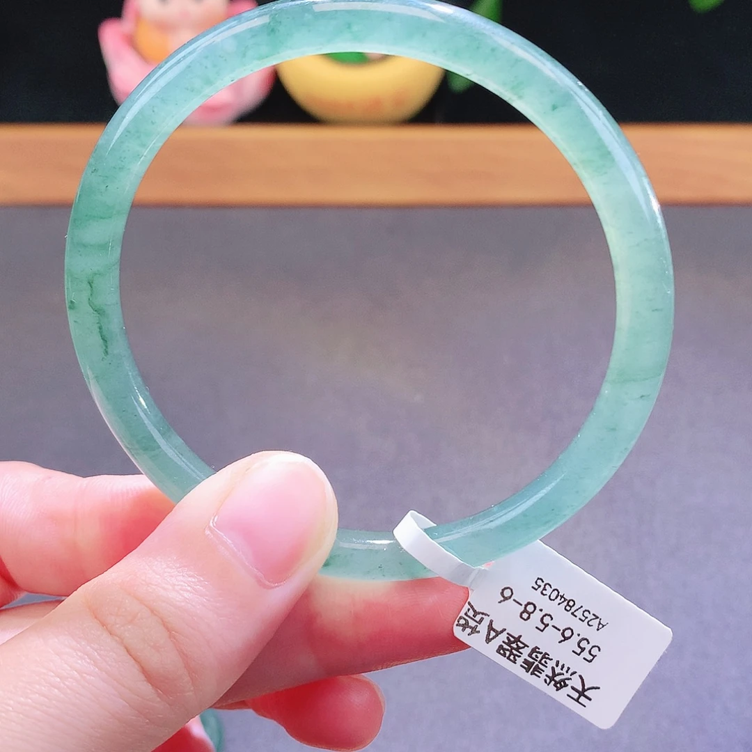 翡翠未镶嵌手镯天然翡翠