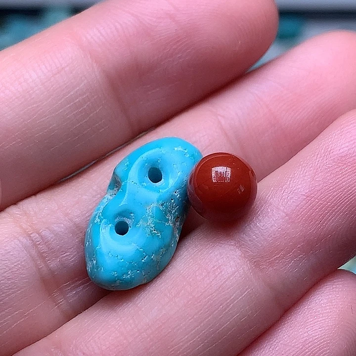 南红玛瑙未镶嵌珠宝奇石