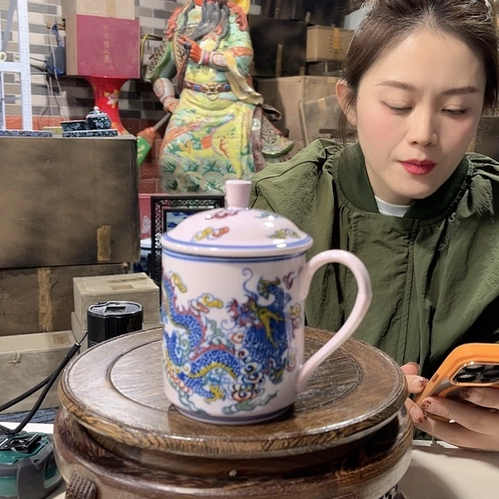 摆件陶瓷/////景德镇陶瓷瓷器。